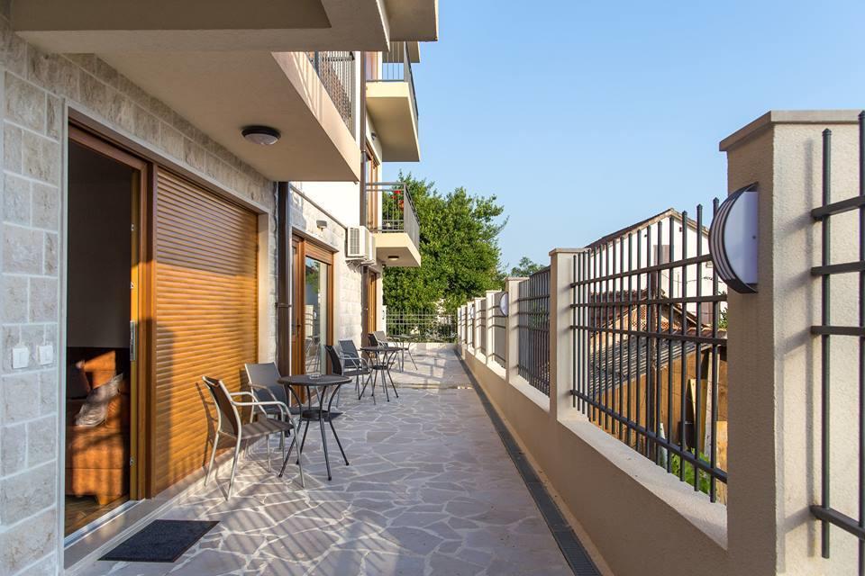 Porto Apartments 티바트 외부 사진